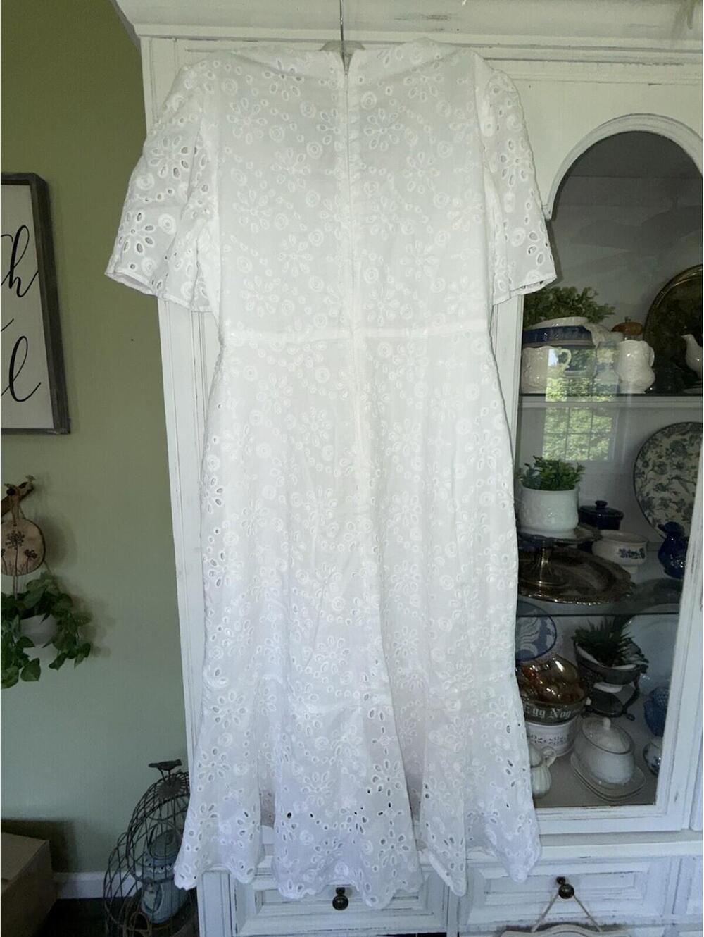 Liz Claiborne Womens V Neck Eyelet Euro Summer Dress cottagecore - Picture 7 of 9